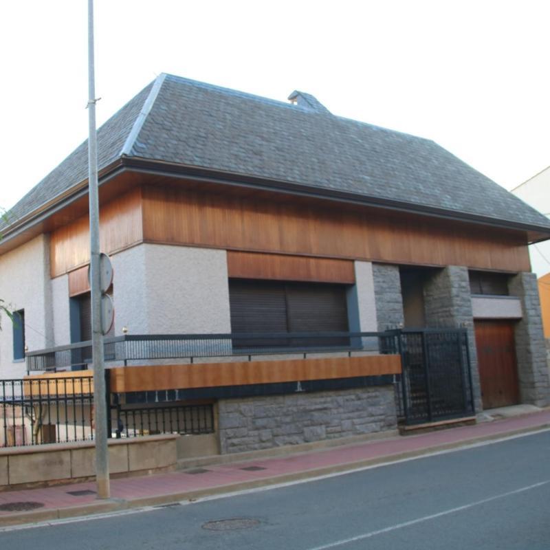 Hostal Burgales Milagro Exterior foto